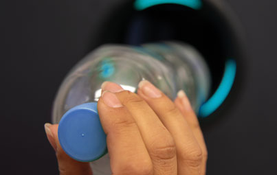 PET Entwerten - Rückgabe von Pfandflasche